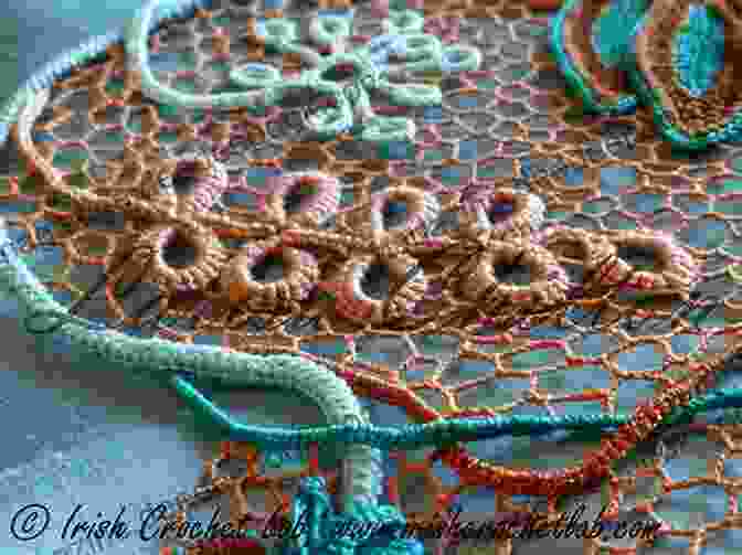 Display Of Modern Irish Crochet Lace Pieces Modern Irish Crochet Lace Dress (Modern Irish Crochet Lace Pattern)