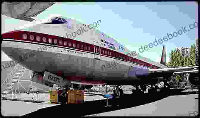 The Boeing 747, The First Wide Body Airliner That Revolutionized Long Distance Air Travel Big Wings: The Largest Aeroplanes Ever Built (Pen And Sword Large Format Aviation Books)